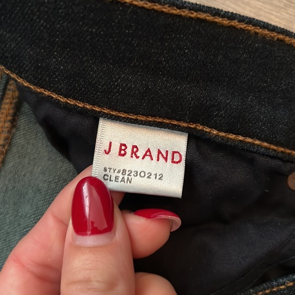J Brand jeans. Size 28 - Picture 3 of 10